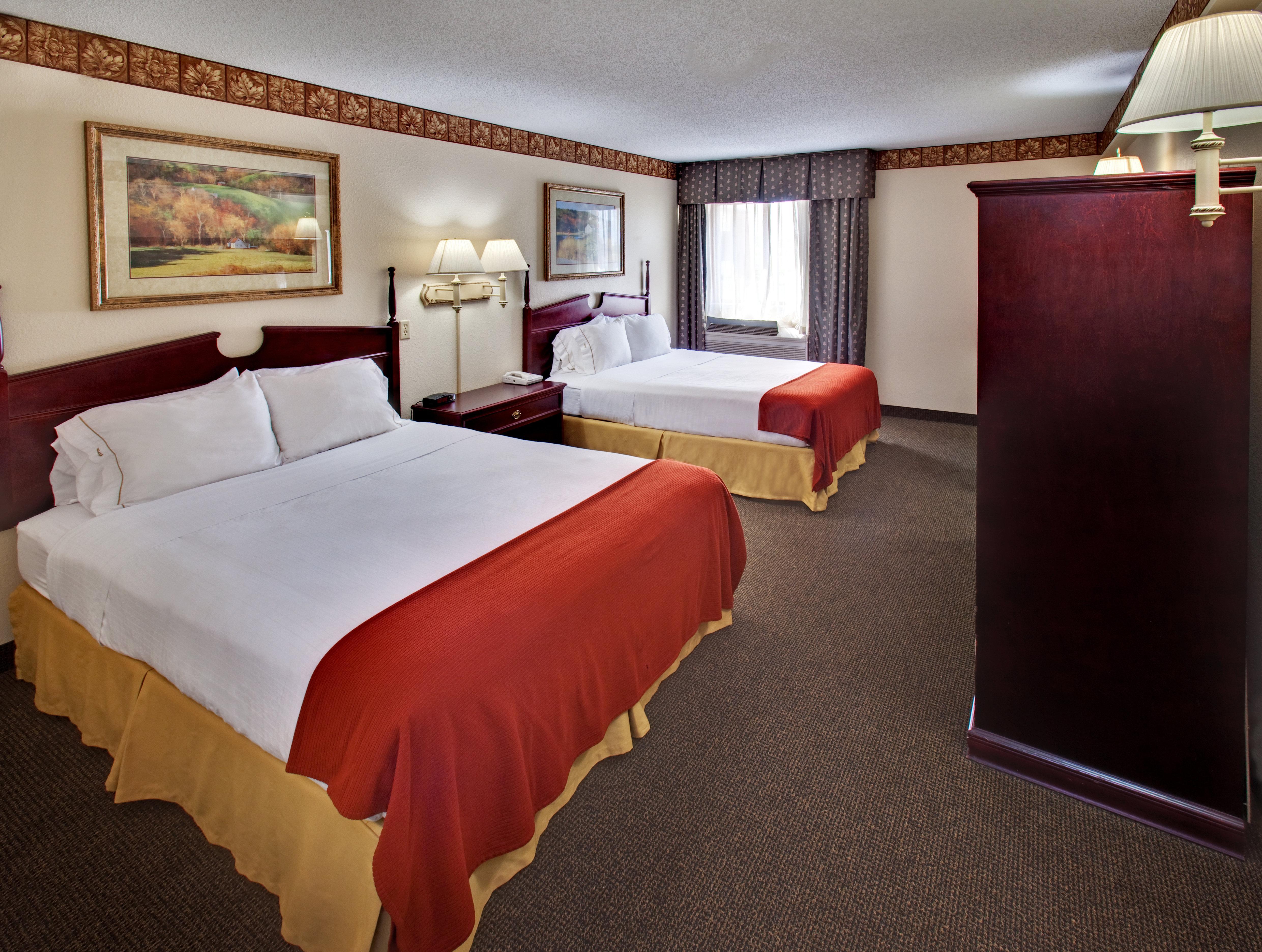 Best Western Watertown Inn & Suites Экстерьер фото